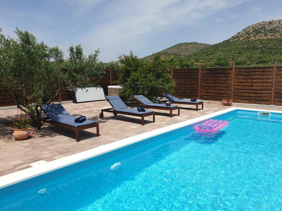 Apartment Smilje Šibenik Kültér fotó